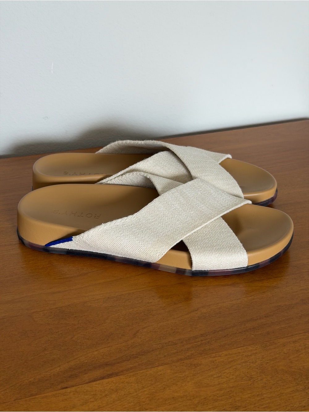 ✨Rothy's Weekend Slide Sandals in Oat 8 / New✨ - Picture 2 of 11